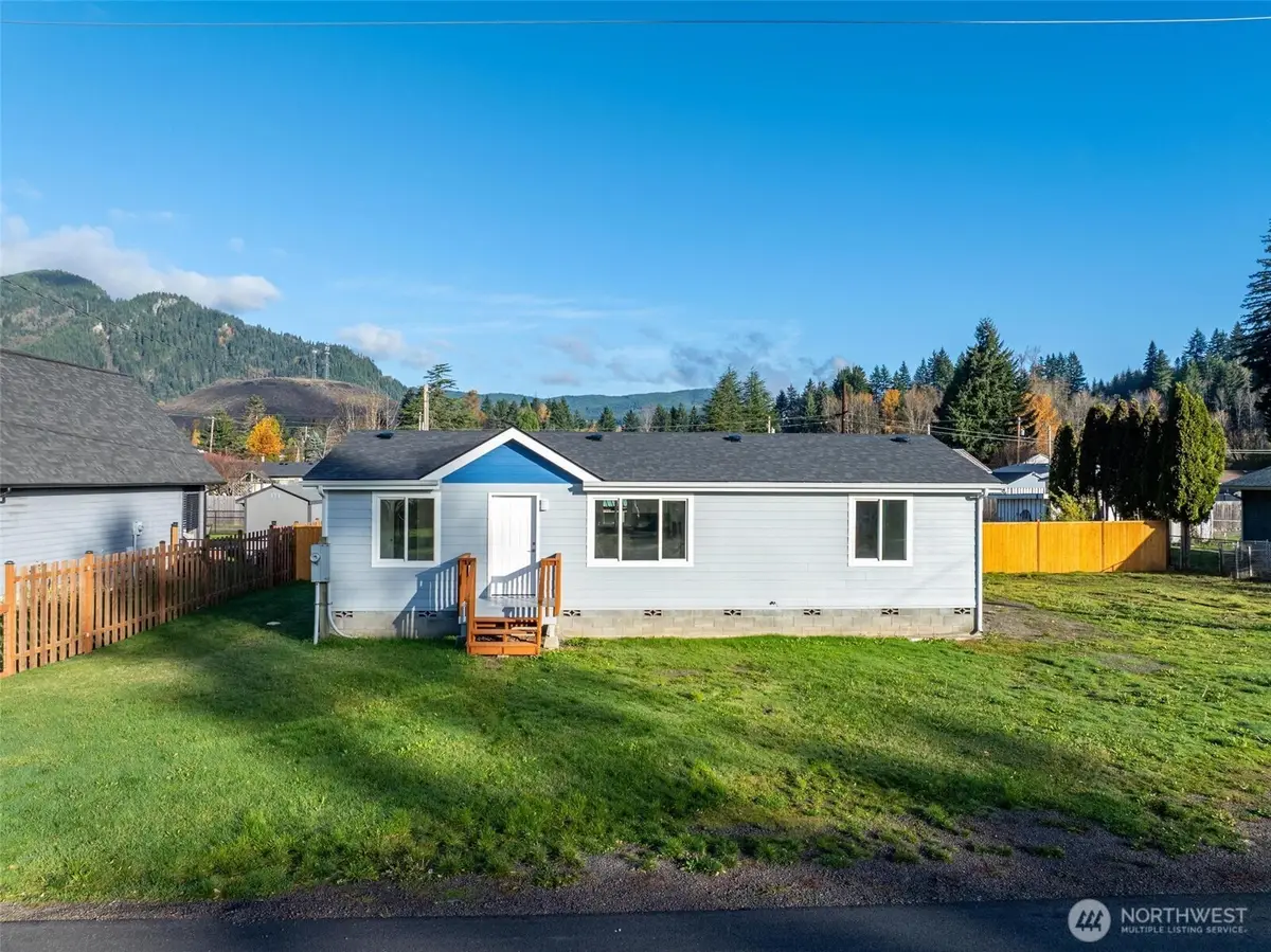 137 Collar Avenue, Morton, WA 98356 - Image #1