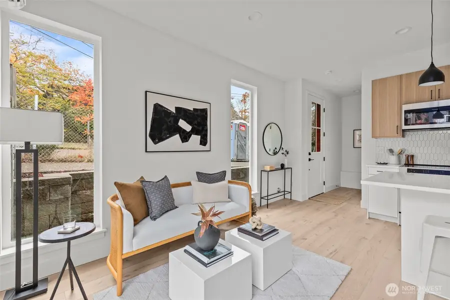 8405 42nd Avenue Sw, Seattle, WA 98136 - Image #3