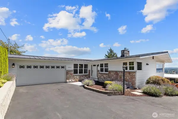 21024 5th Avenue S, Des Moines, WA 98198