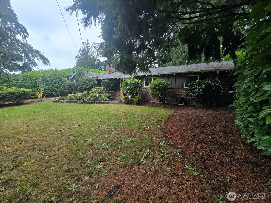 10811 108th St Sw, Lakewood, WA 98498 - Image #2