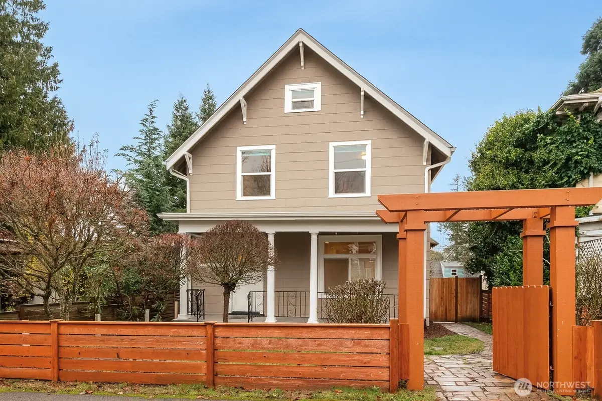 917 S Sheridan Avenue, Tacoma, WA 98405 - Image #1