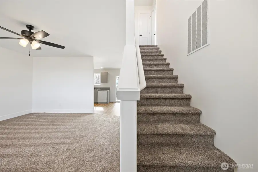 653 E Franklin Street, Connell, WA 99326 - Image #2