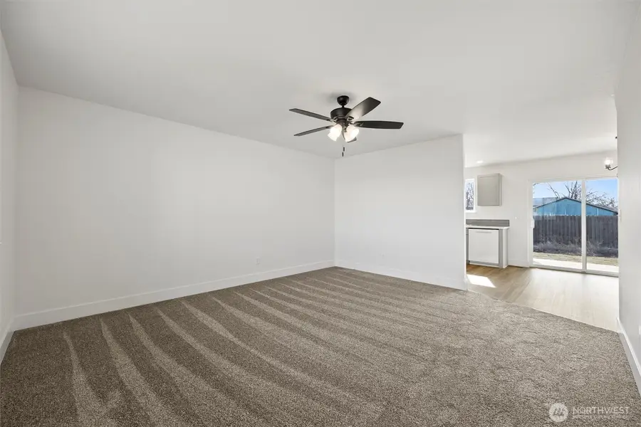 653 E Franklin Street, Connell, WA 99326 - Image #3