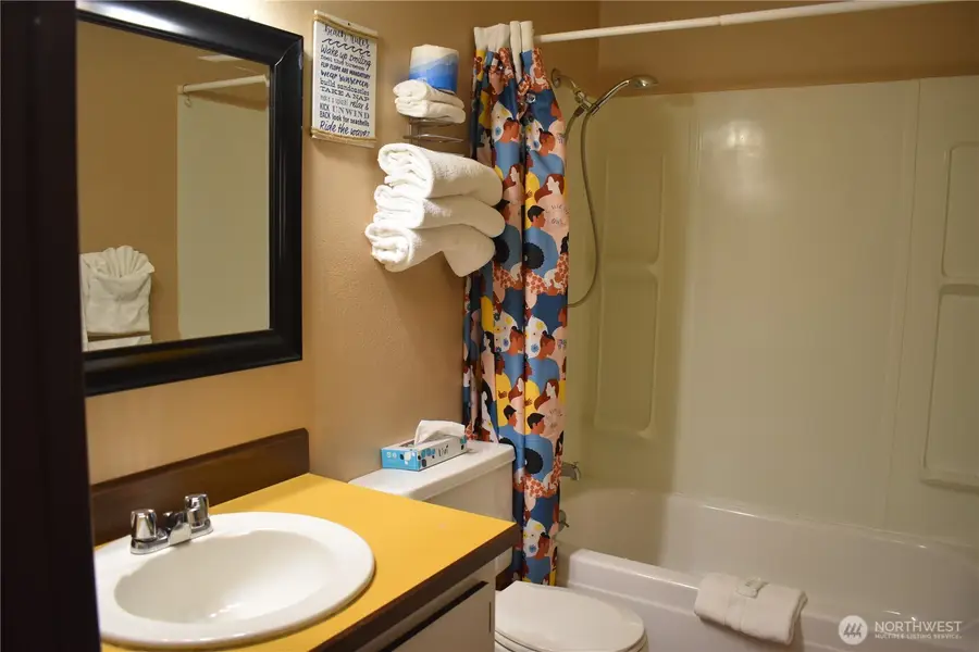 304 14th Street Nw #109, Long Beach, WA 98631 - Image #3