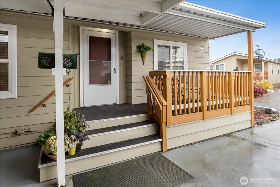 10524 63rd Street Ct E #51, Puyallup, WA 98372 - Image #2