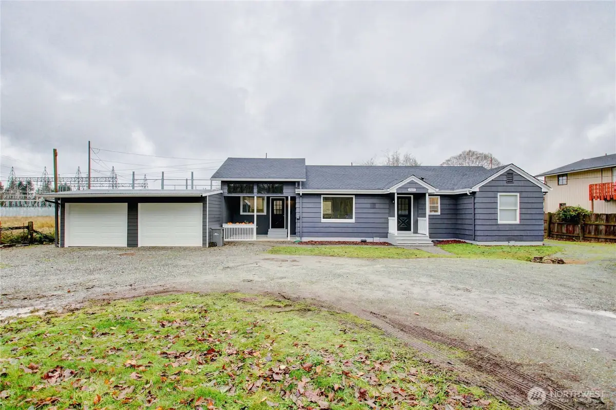 25077 Hoehn Rd, Sedro Woolley, WA 98284 - Image #1