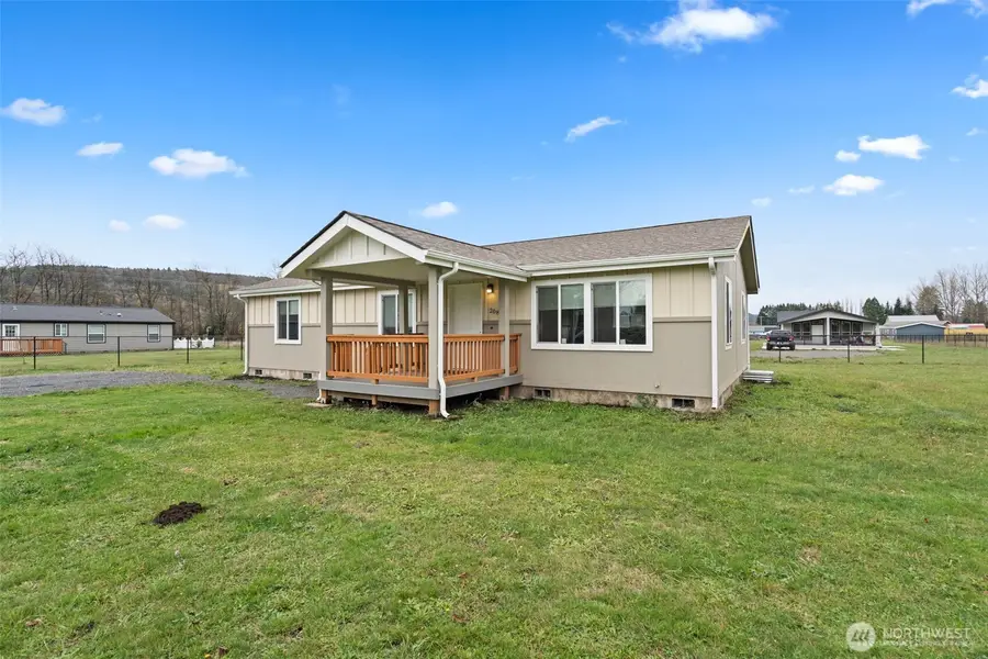 208 Mossyrock Rd West, Mossyrock, WA 98564 - Image #2