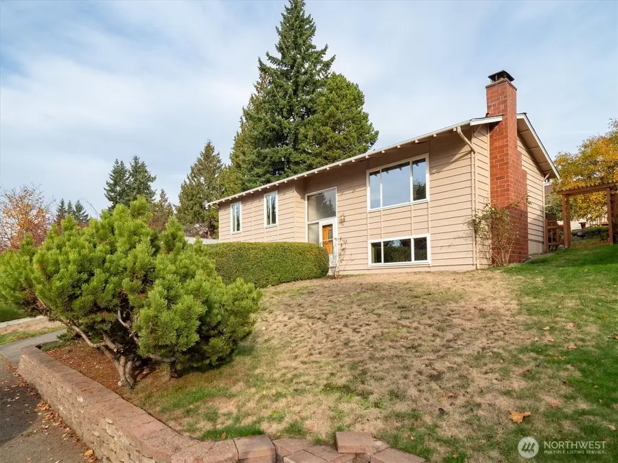 13410 115th Avenue Ne, Kirkland, WA 98034 - Image #3
