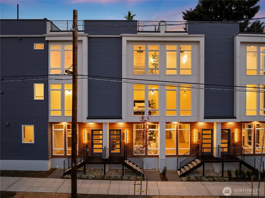 7522 6th Avenue Nw, Seattle, WA 98117 - Image #2