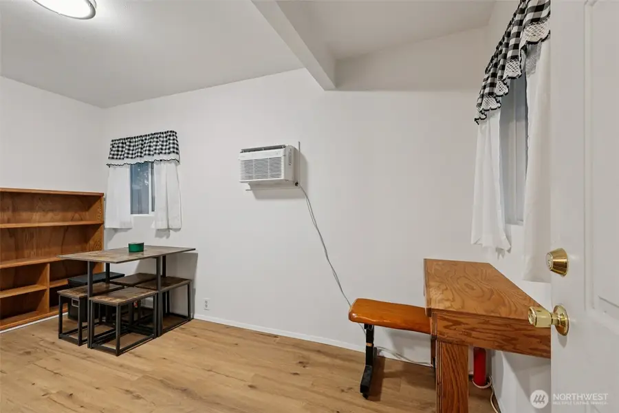 41583 Itswood Trail, Concrete, WA 98237 - Image #3