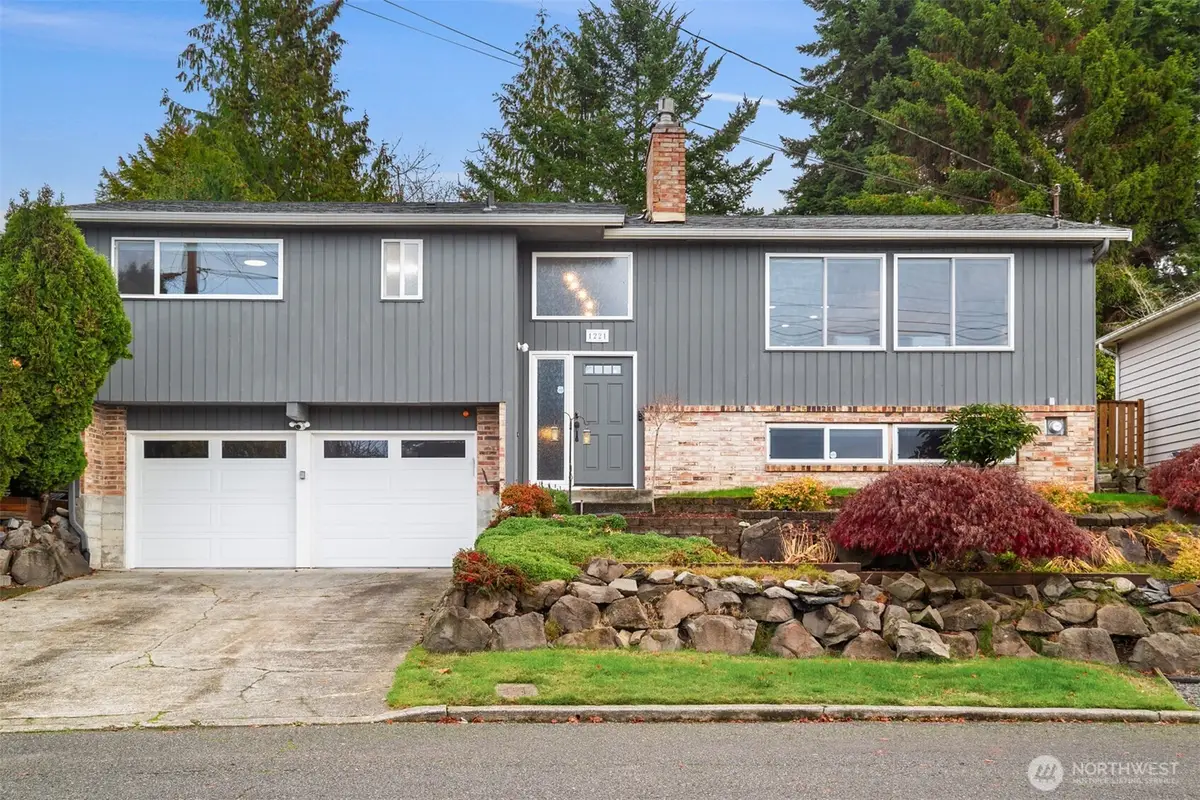 1221 Coronado Place, Edmonds, WA 98020 - Image #1