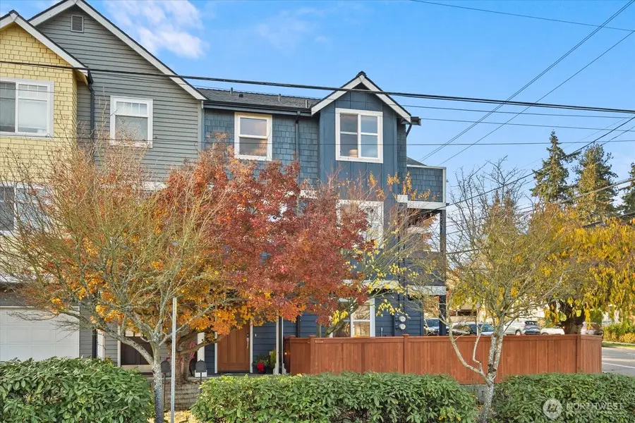 8383 31st Avenue Nw, Seattle, WA 98117 - Image #3