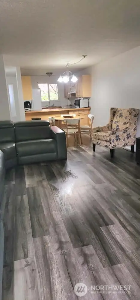 5802 200th Street Sw #A, Lynnwood, WA 98036 - Image #3