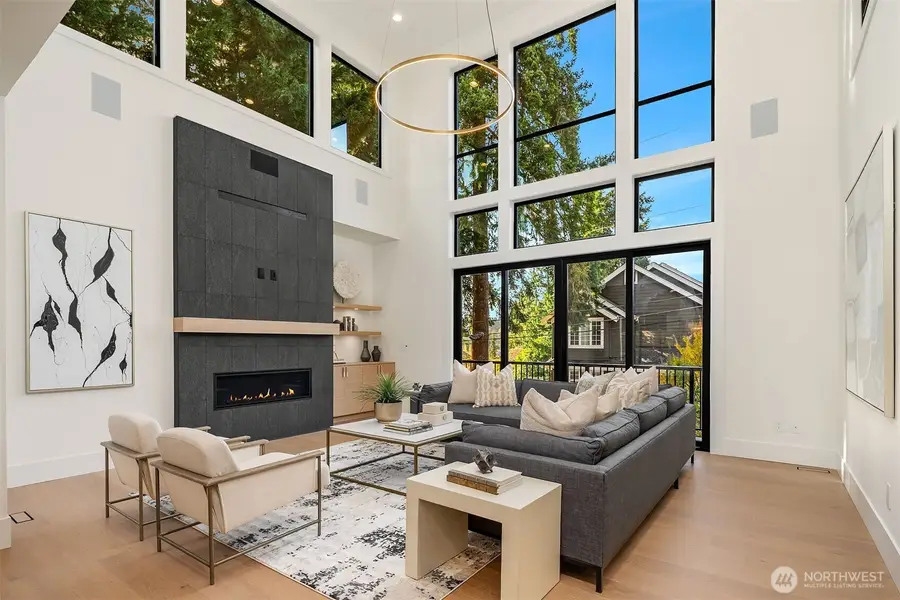 30 Enatai Drive, Bellevue, WA 98004 - Image #2