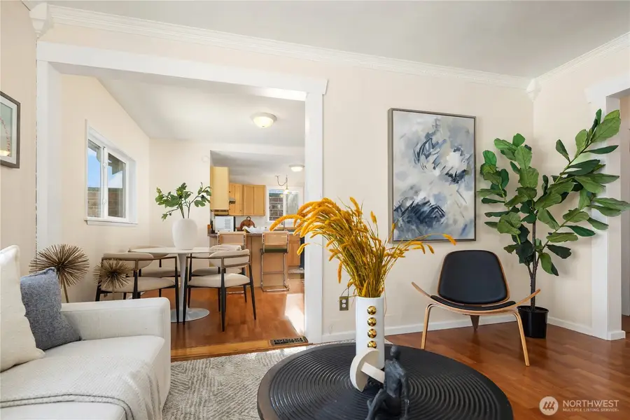 151 77th Street N, Seattle, WA 98103 - Image #3