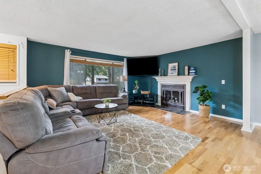 8914 Homestead Avenue Ne, Olympia, WA 98516 - Image #3