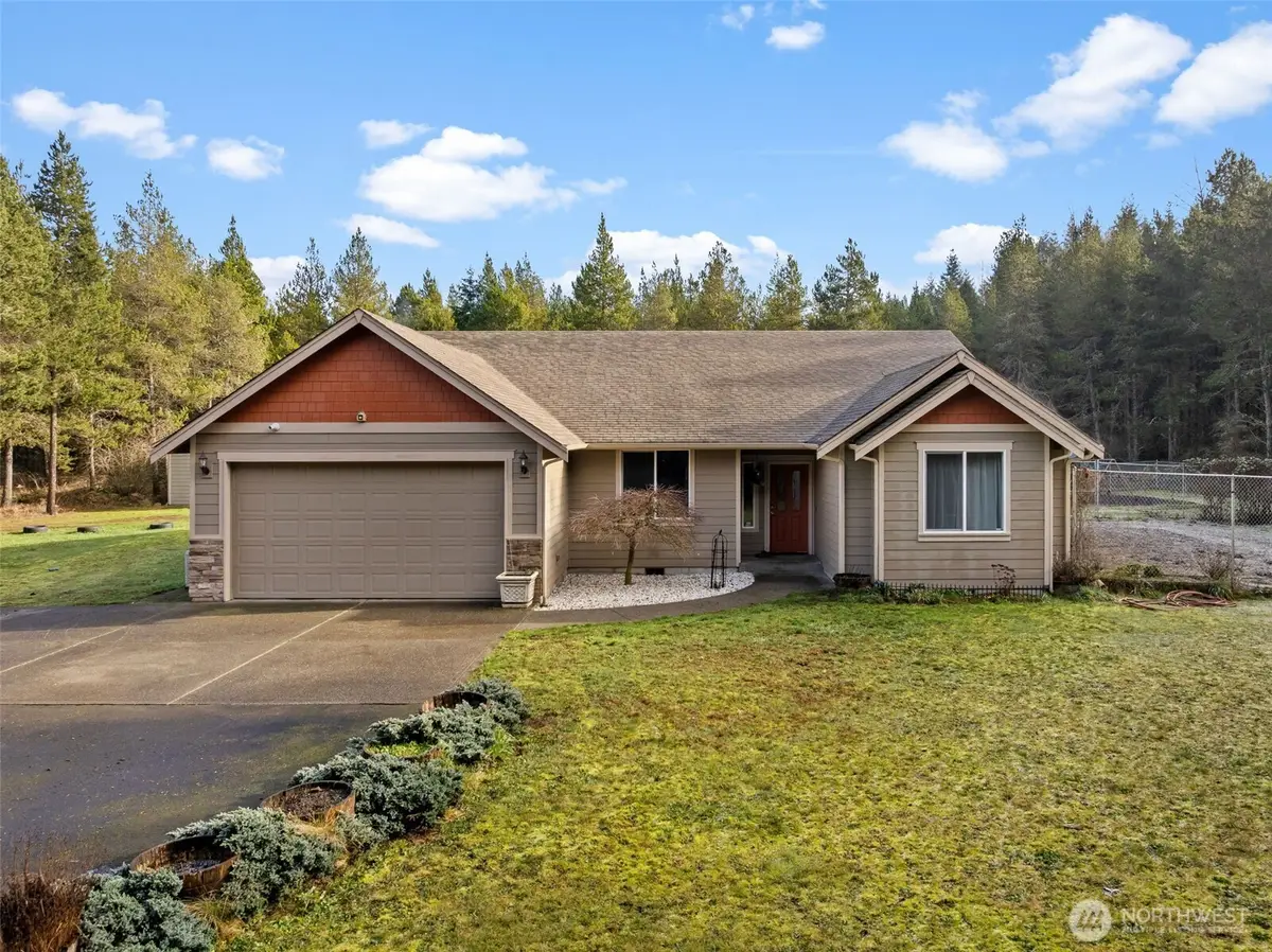 36427 2nd Avenue E, Roy, WA 98580 - Image #1