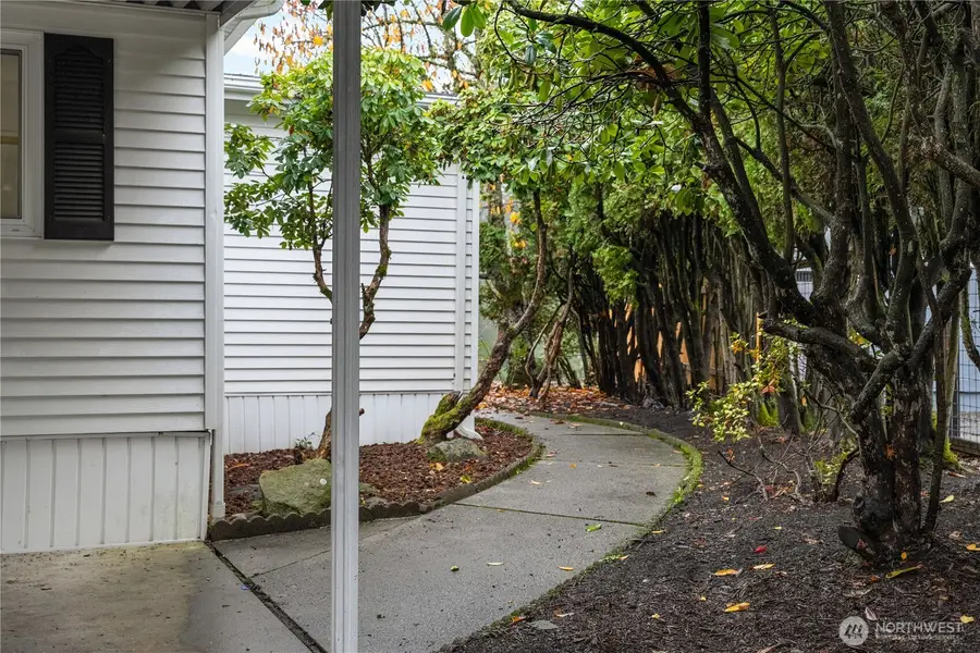 19305 127th Avenue Ne, Bothell, WA 98011 - Image #3