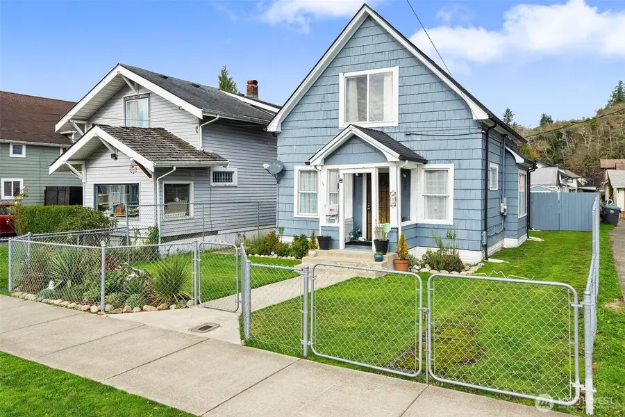 419 Karr Avenue, Hoquiam, WA 98550 - Image #2