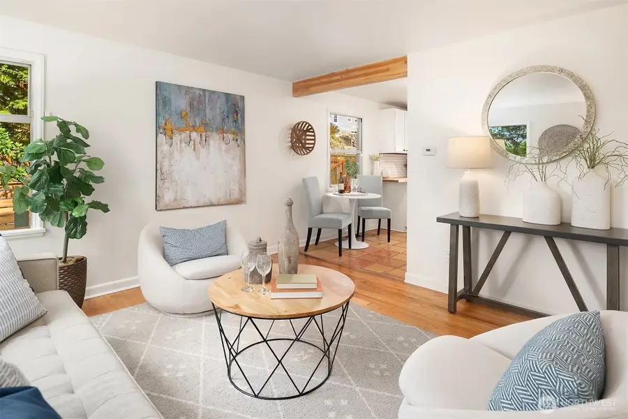 9202 14th Avenue Sw, Seattle, WA 98106 - Image #3