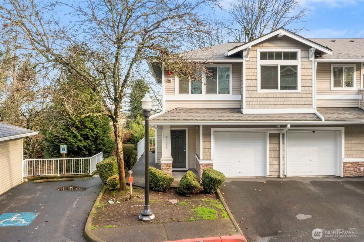 21430 40th Place S #A, Seatac, WA 98198 - Image #1