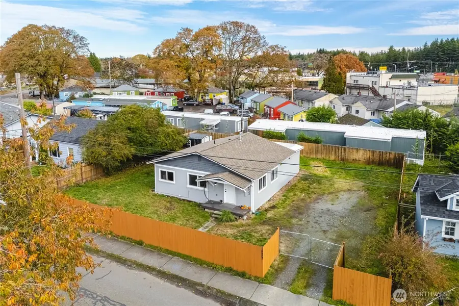 14923 W Thorne Lane Sw, Lakewood, WA 98498 - Image #3