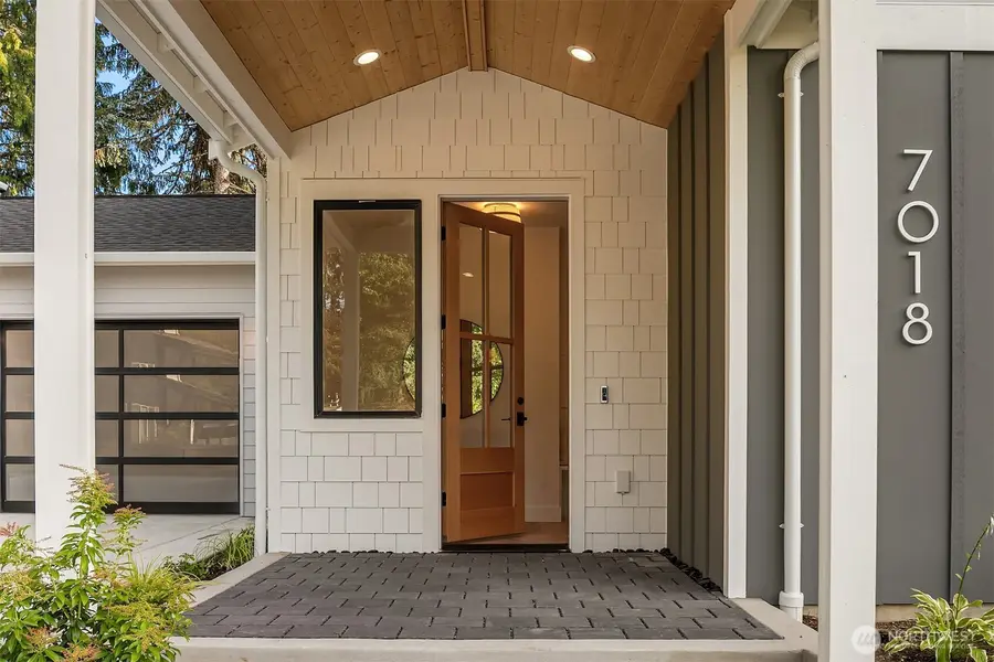 7018 127th Avenue Ne, Kirkland, WA 98033 - Image #2