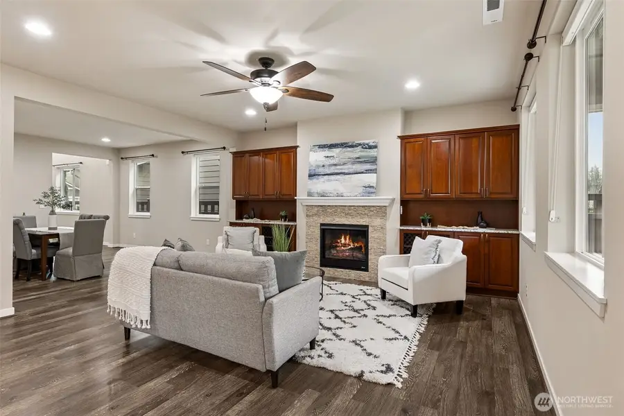 9079 Aster Street Se, Tumwater, WA 98501 - Image #3