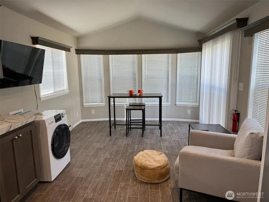 545 Hendricks Street #10A, Port Townsend, WA 98368 - Image #2