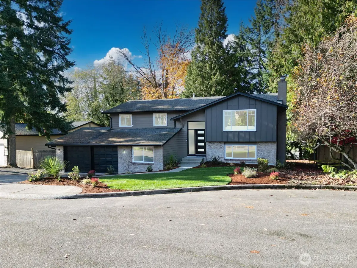 15905 118th Place Ne, Bothell, WA 98011 - Image #1