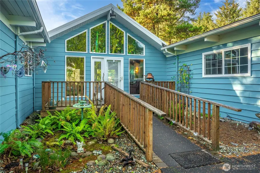 18 Sunset Blvd, Hoquiam, WA 98550 - Image #2
