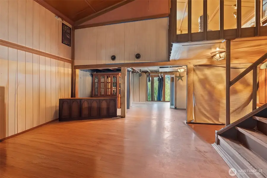 817 Wyoming Street, Raymond, WA 98577 - Image #2