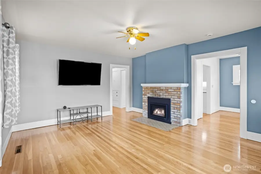 8 Newell Street, Walla Walla, WA 99362 - Image #2