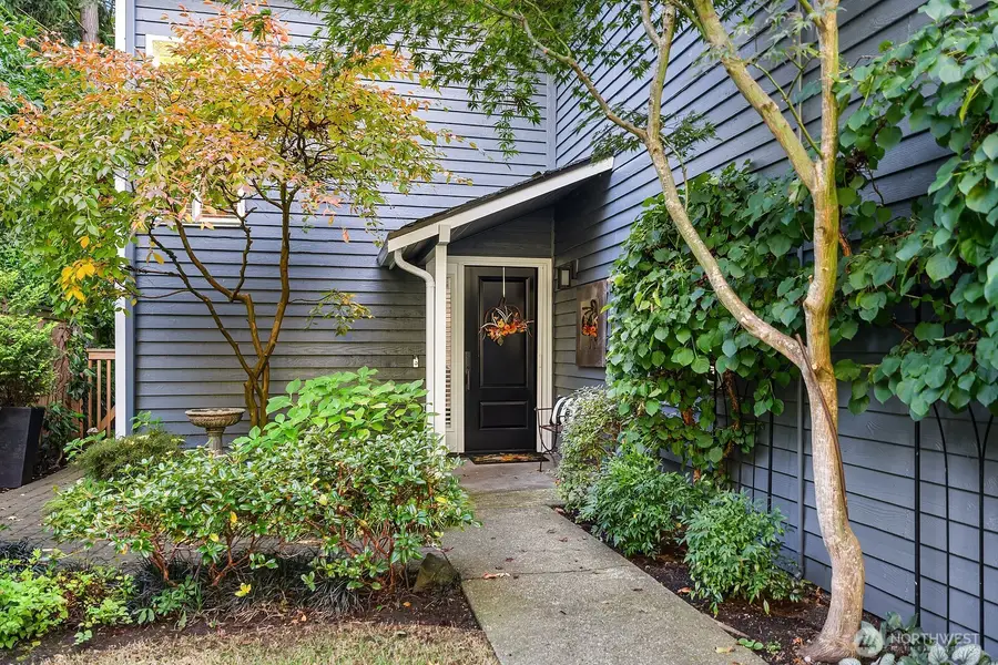 10037 NE 127th Place #8, Kirkland, WA 98034 - Image #3