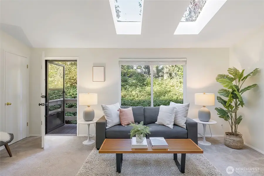 2203 NE 177th Street, Shoreline, WA 98155 - Image #2