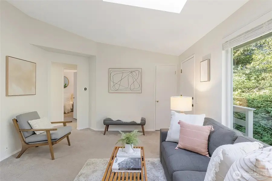 2203 NE 177th Street, Shoreline, WA 98155 - Image #3