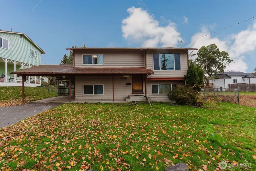 4116 W H Street, Bremerton, WA 98312 - Image #2