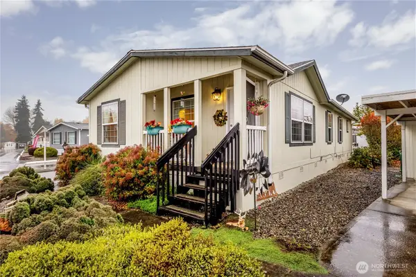 10703 62nd Street E #82, Puyallup, WA 98372