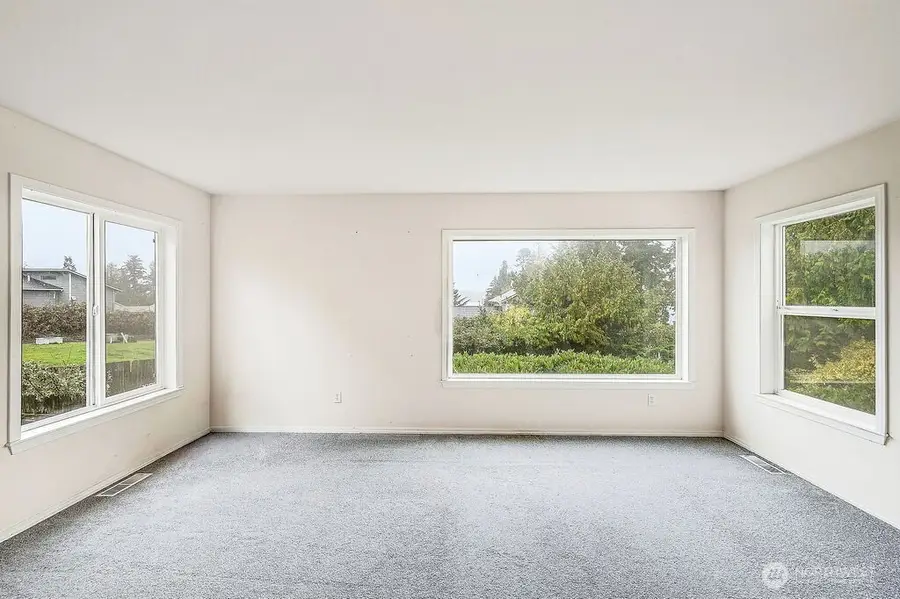 8259 SE O'farrell Lane, Port Orchard, WA 98366 - Image #3