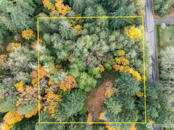 5787 E Collins Road, Port Orchard, WA 98366