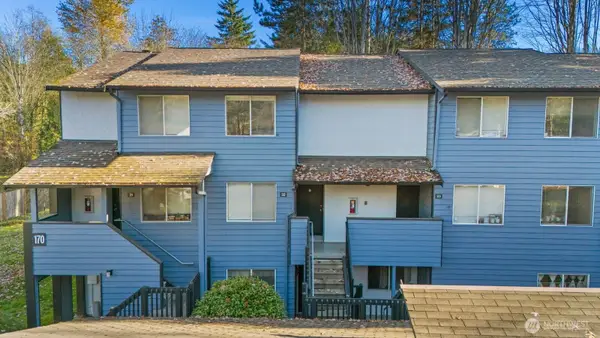 170 Newport Way Nw #D32, Issaquah, WA 98027
