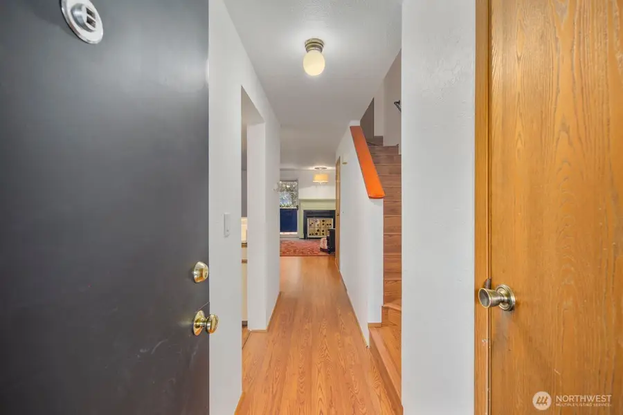 170 Newport Way Nw #D32, Issaquah, WA 98027 - Image #2