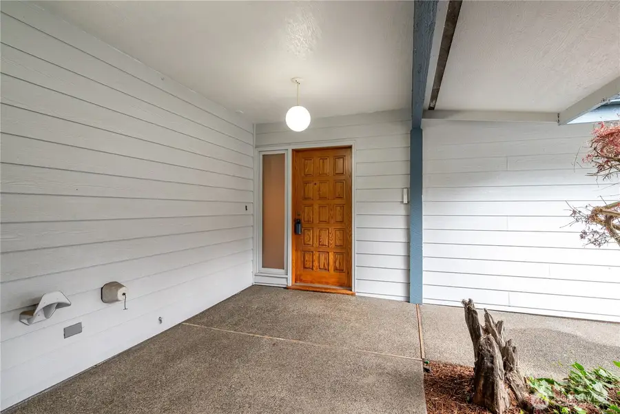 2955 Glenwood Drive #8, Longview, WA 98632 - #2