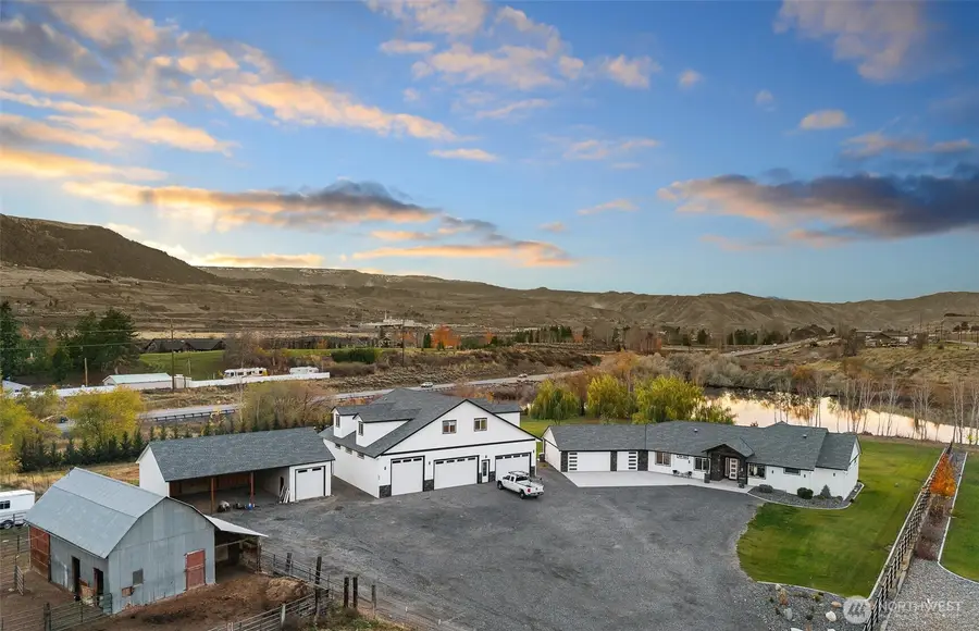 5060 Basin View Drive, Rock Island, WA 98850 - Image #3