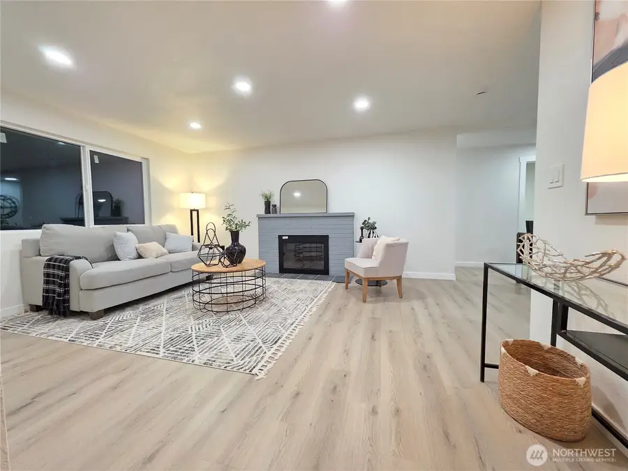 28202 85th Avenue S, Kent, WA 98032 - Image #3