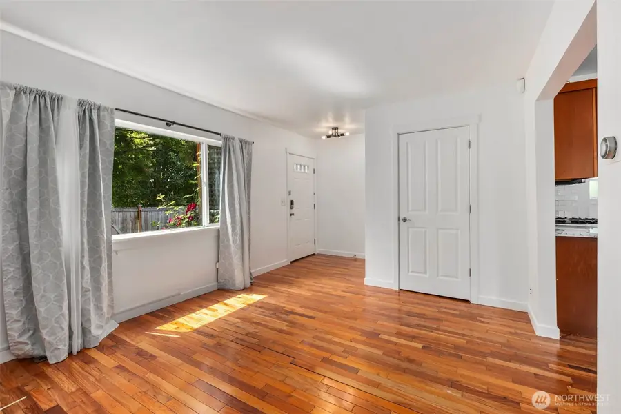 2033 Wright Avenue E, Tacoma, WA 98404 - Image #3