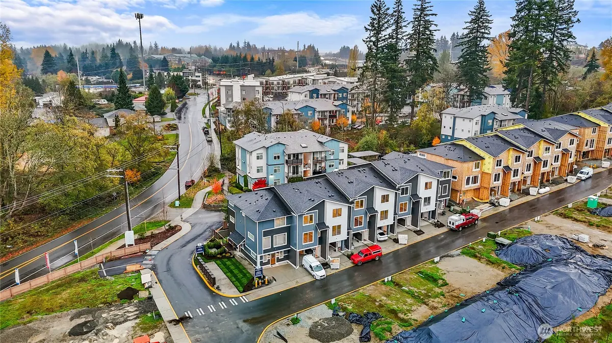 16823 Alder Way #E3, Lynnwood, WA 98037 - Image #1