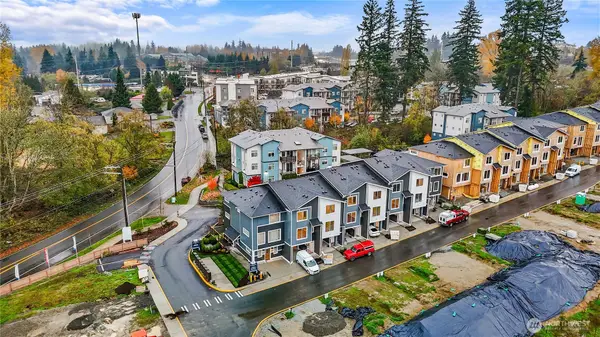 16823 Alder Way #E3, Lynnwood, WA 98037