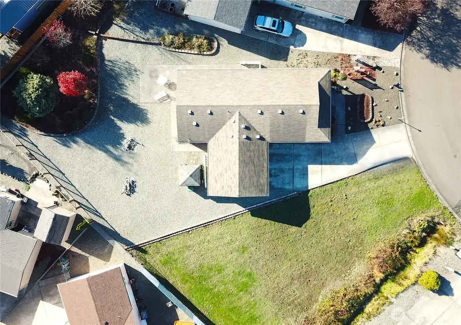 747 W Heritage Loop, Sequim, WA 98382 - #2