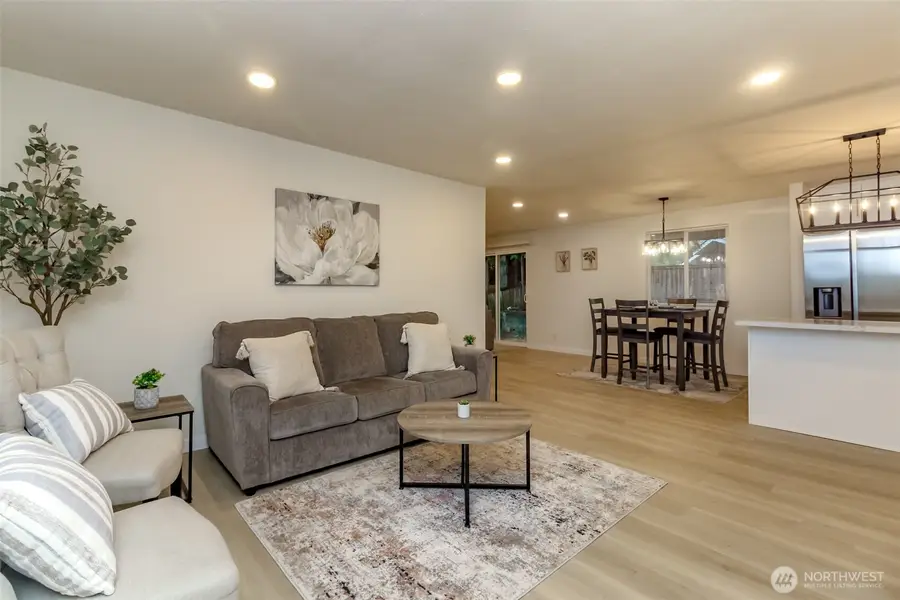 19659 122nd Place Se, Kent, WA 98031 - Image #2